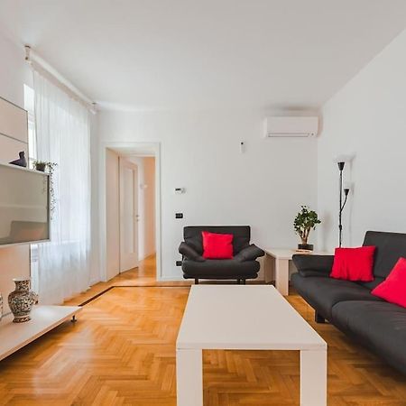 טריאסטה Piazza Unita Central Apartment מראה חיצוני תמונה